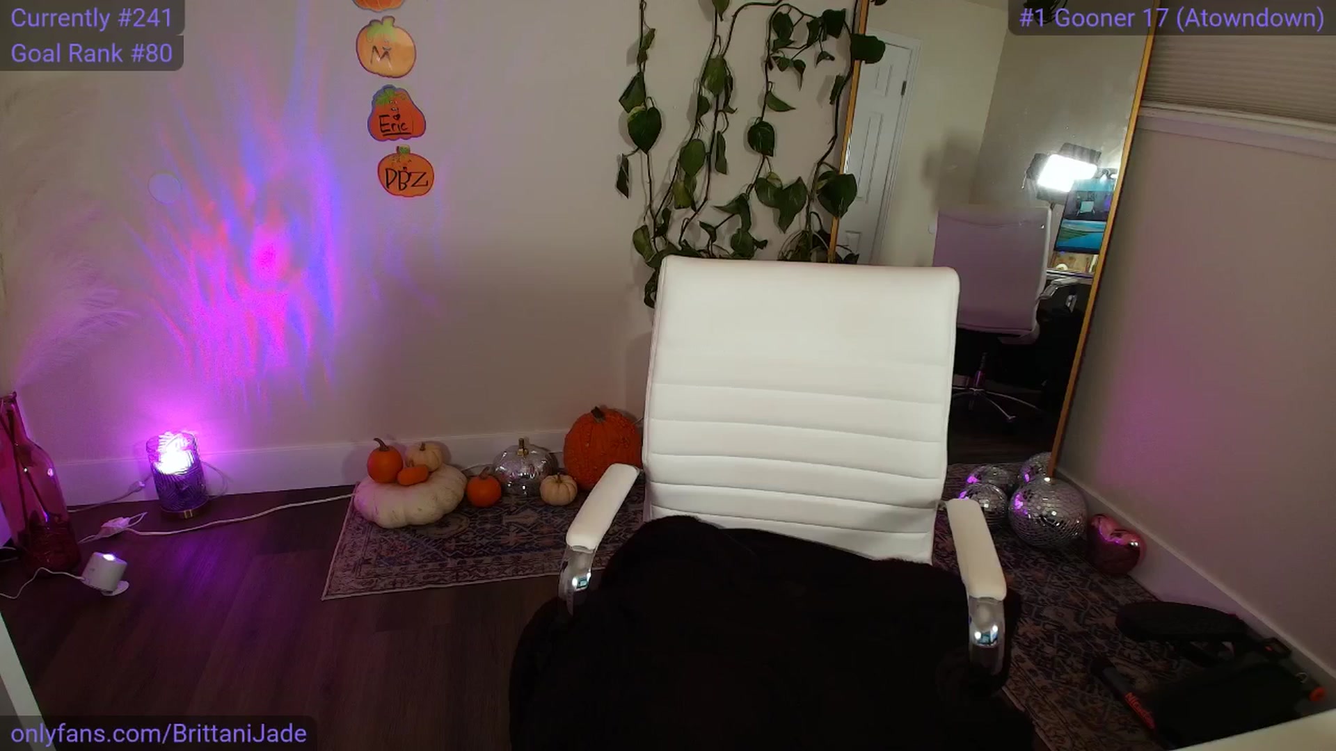 Gallery image thumbnail from BrittaniJade_'s myfreecams stream on, 11/20/2025, 07:47 image 9 of 20