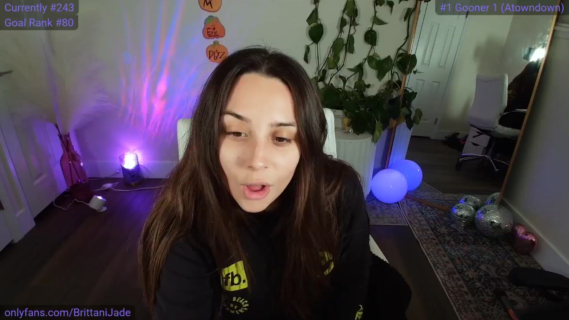 Gallery image thumbnail from BrittaniJade_'s myfreecams stream on, 11/20/2025, 07:47 image 1 of 20