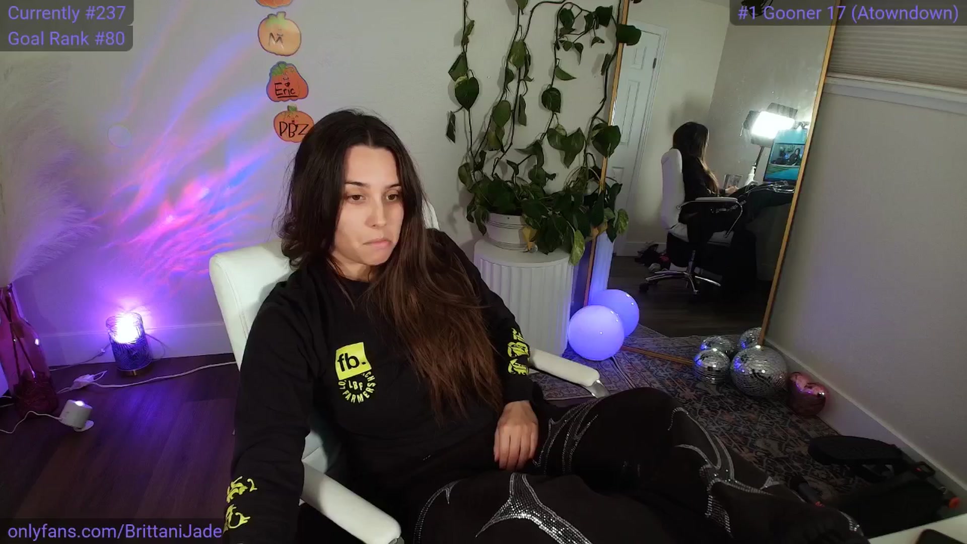 Gallery image thumbnail from BrittaniJade_'s myfreecams stream on, 11/20/2025, 07:47 image 12 of 20