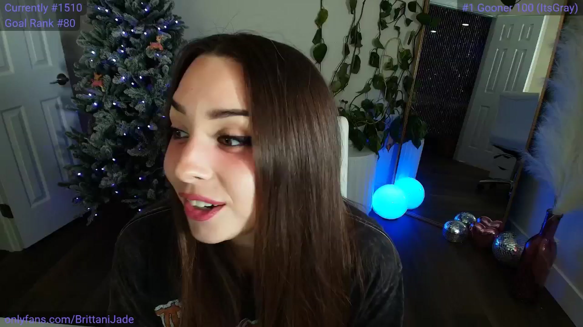 Gallery image thumbnail from BrittaniJade_'s myfreecams stream on, 12/02/2025, 05:45 image 3 of 20