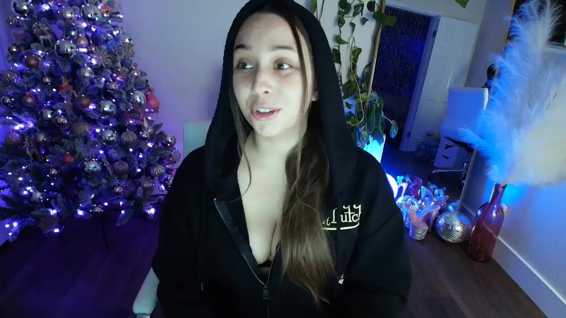 Gallery image thumbnail from BrittaniJade_'s myfreecams stream on, 01/06/2026, 09:07 image 3 of 20
