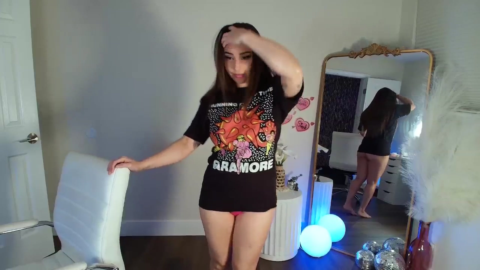Gallery image thumbnail from BrittaniJade_'s myfreecams stream on, 02/02/2026, 08:08 image 16 of 20