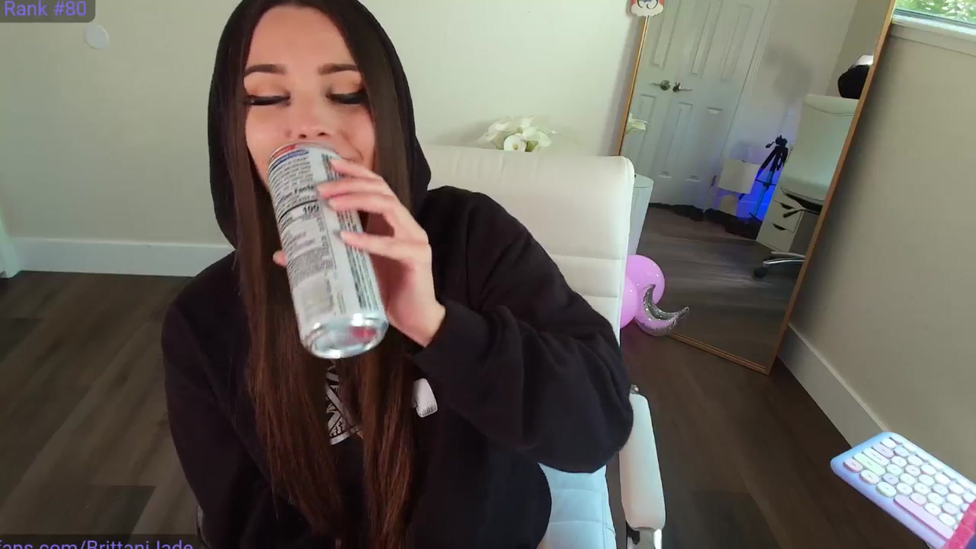 Gallery image thumbnail from BrittaniJade_'s myfreecams stream on, 04/02/2026, 18:29 image 2 of 20