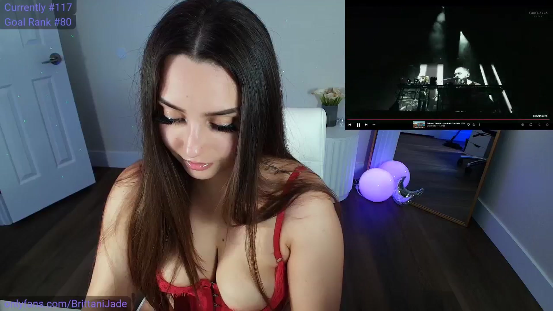 Gallery image thumbnail from BrittaniJade_'s myfreecams stream on, 04/11/2026, 07:57 image 6 of 20