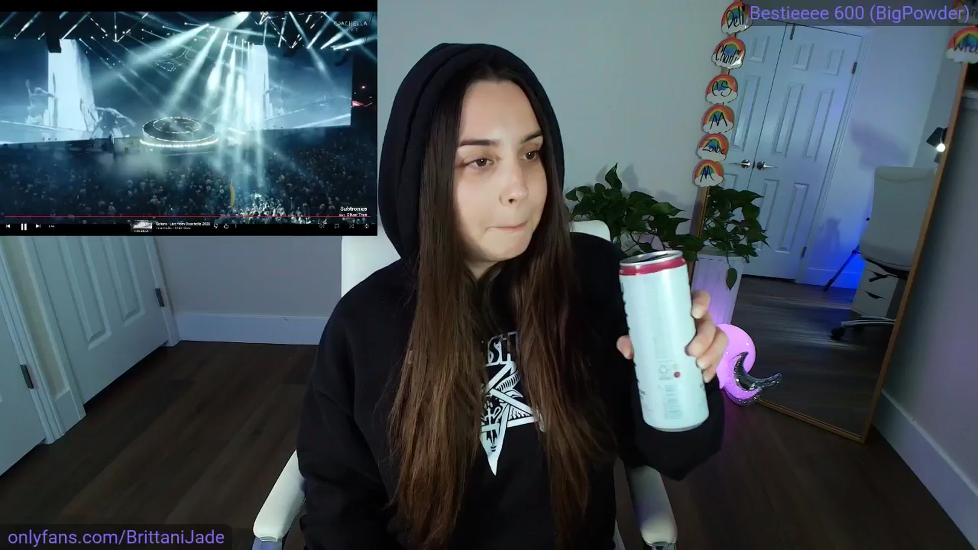 Gallery image thumbnail from BrittaniJade_'s myfreecams stream on, 04/13/2026, 05:33 image 15 of 20