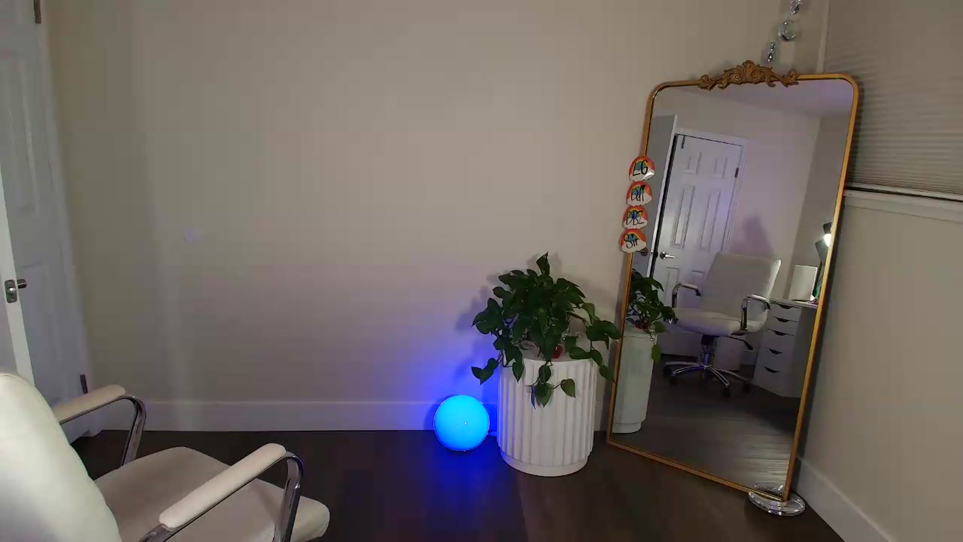 Gallery image thumbnail from BrittaniJade_'s myfreecams stream on, 05/24/2026, 06:42 image 7 of 20