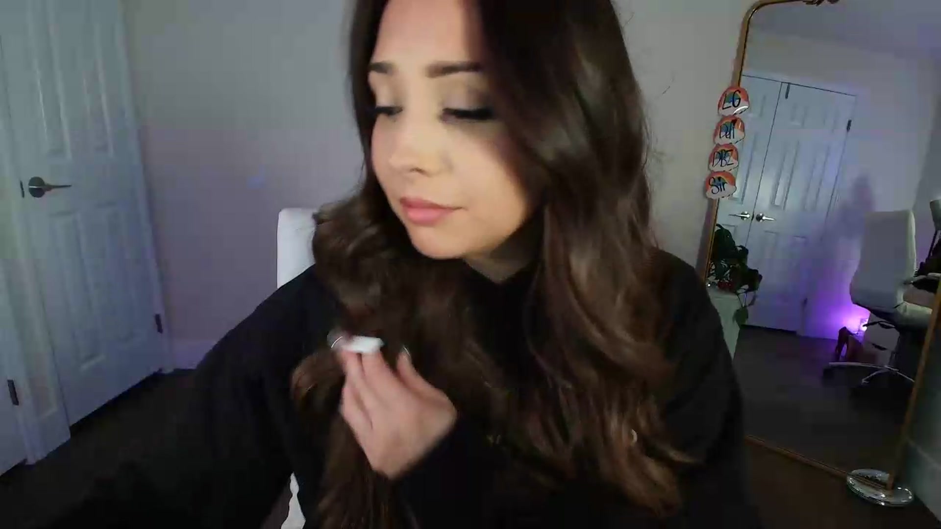 Gallery image thumbnail from BrittaniJade_'s myfreecams stream on, 06/02/2026, 04:54 image 10 of 20