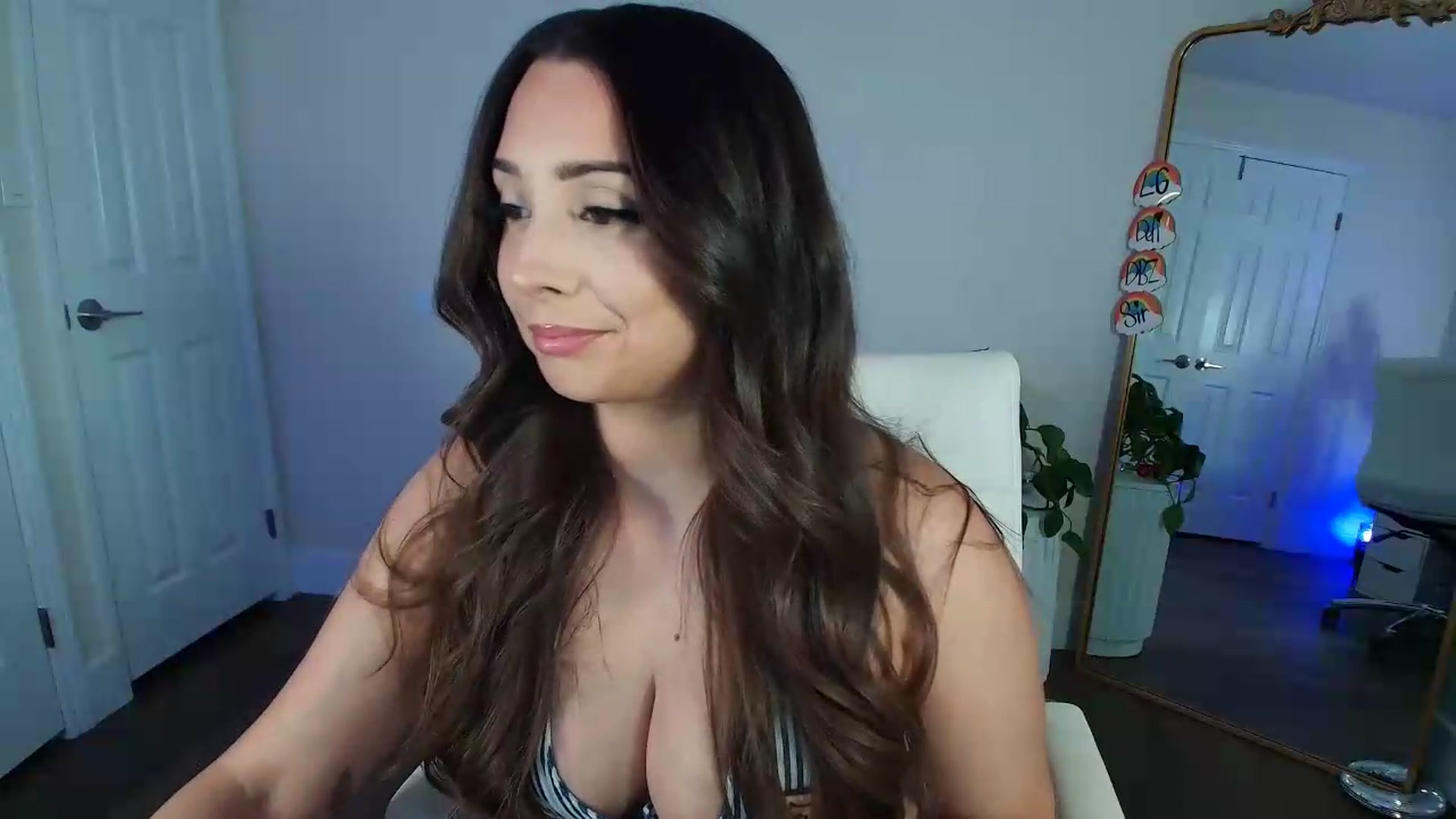 Gallery image thumbnail from BrittaniJade_'s myfreecams stream on, 06/02/2026, 04:54 image 5 of 20