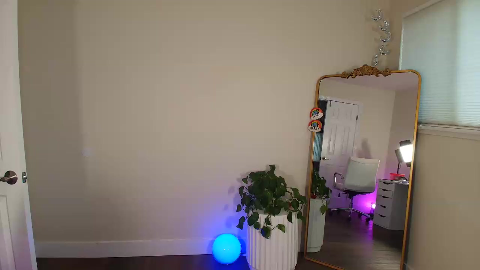 Gallery image thumbnail from BrittaniJade_'s myfreecams stream on, 06/03/2026, 05:56 image 1 of 20