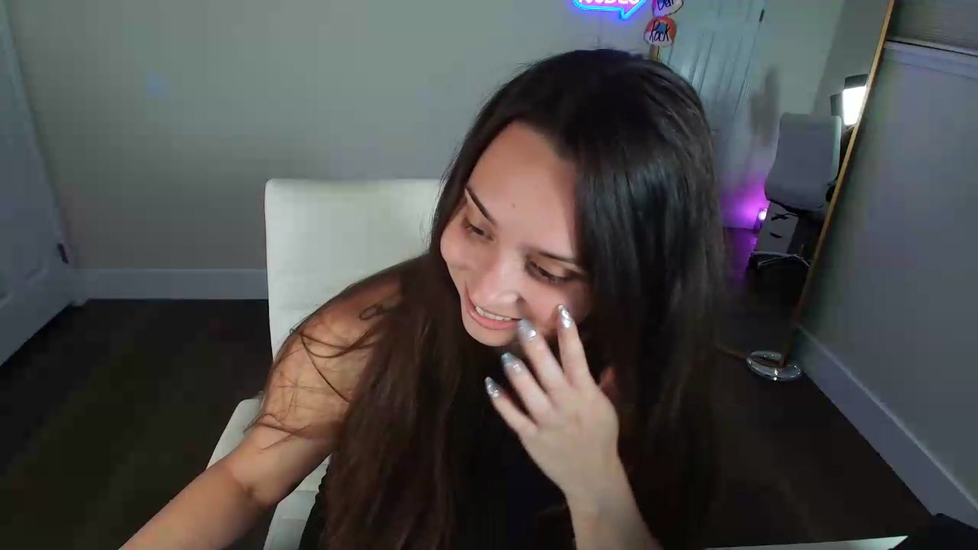 Gallery image thumbnail from BrittaniJade_'s myfreecams stream on, 06/06/2026, 07:33 image 2 of 20