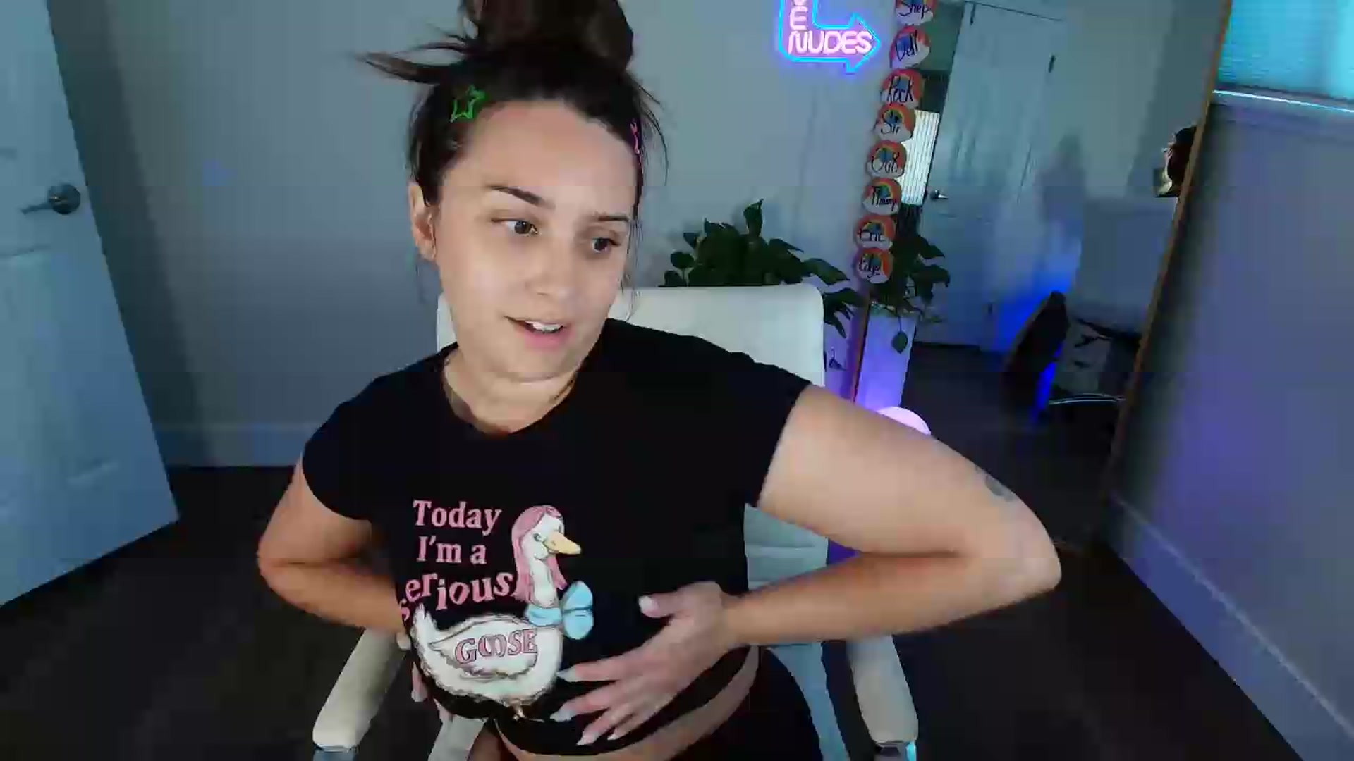 Gallery image thumbnail from BrittaniJade_'s myfreecams stream on, 06/16/2026, 03:11 image 1 of 20