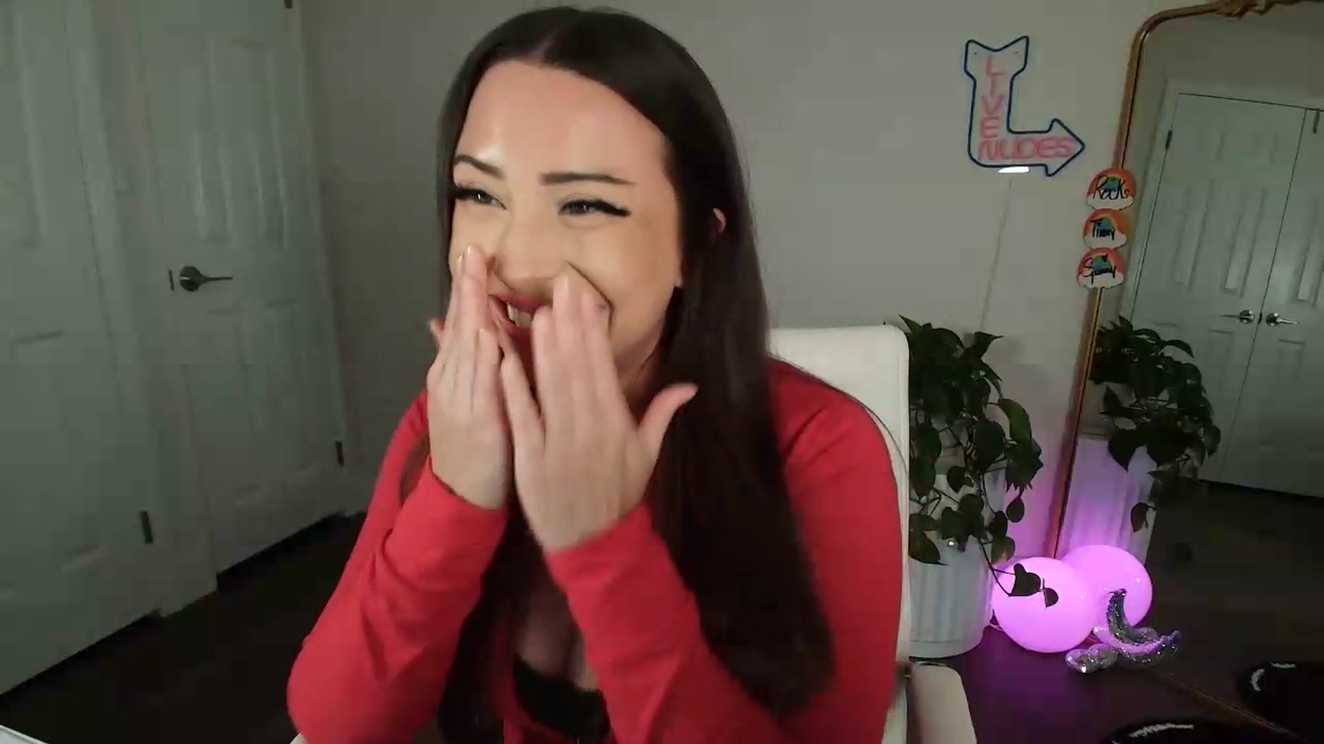 Gallery image thumbnail from BrittaniJade_'s myfreecams stream on, 09/04/2026, 04:43 image 8 of 20