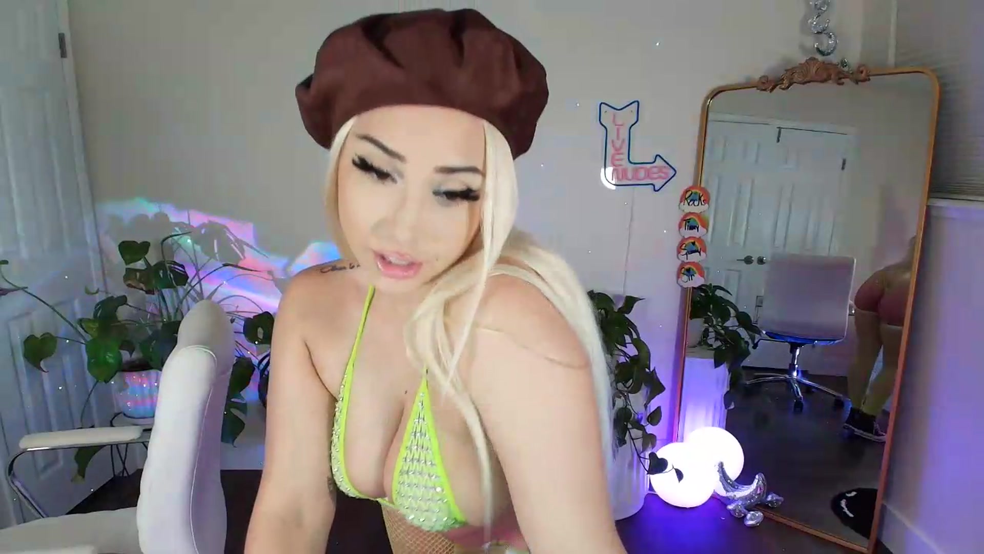 Gallery image thumbnail from BrittaniJade_'s myfreecams stream on, 09/20/2026, 08:00 image 9 of 20