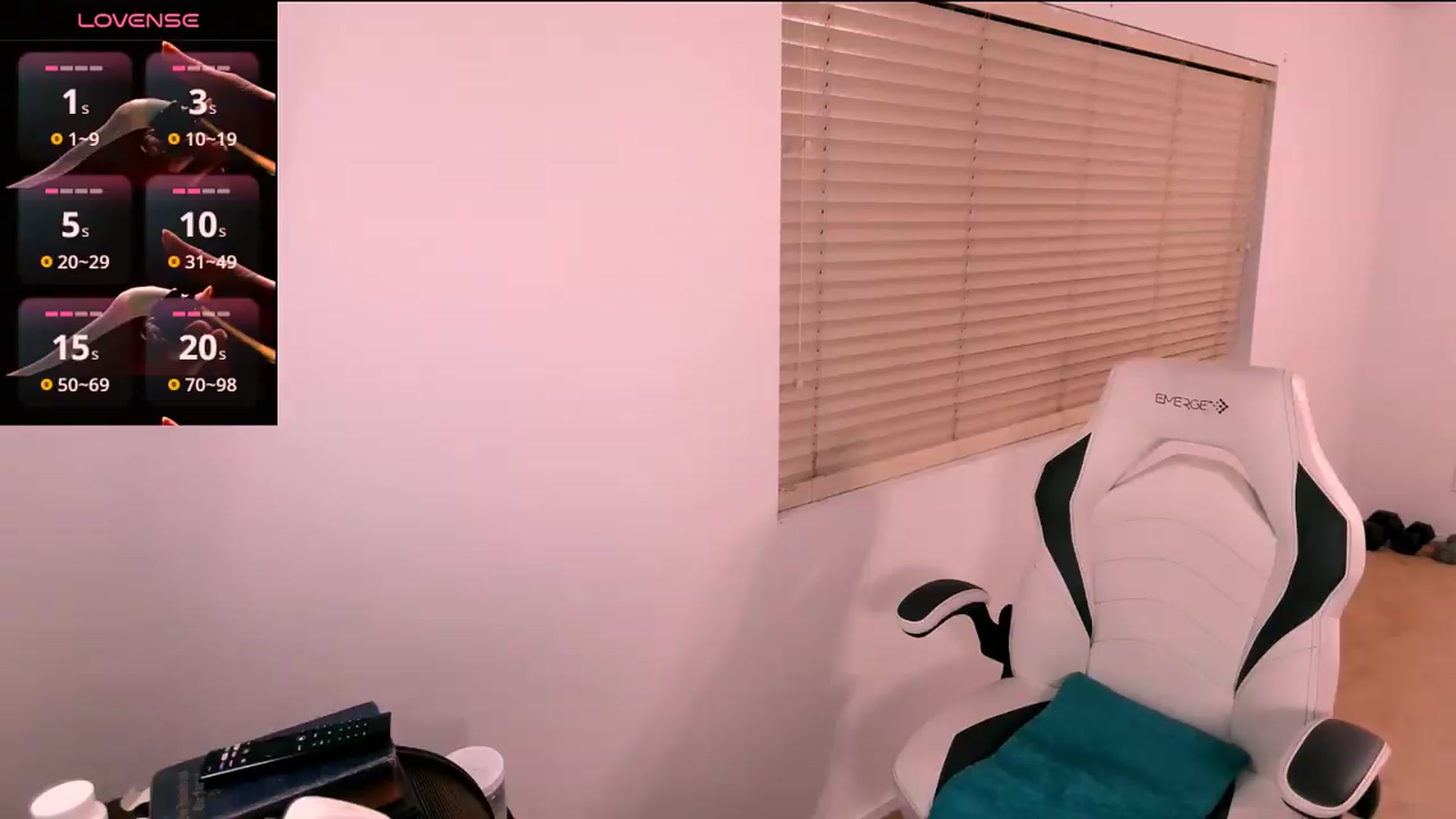 Gallery image thumbnail from Britteebee's myfreecams stream on, 08/25/2026, 12:04 image 12 of 20