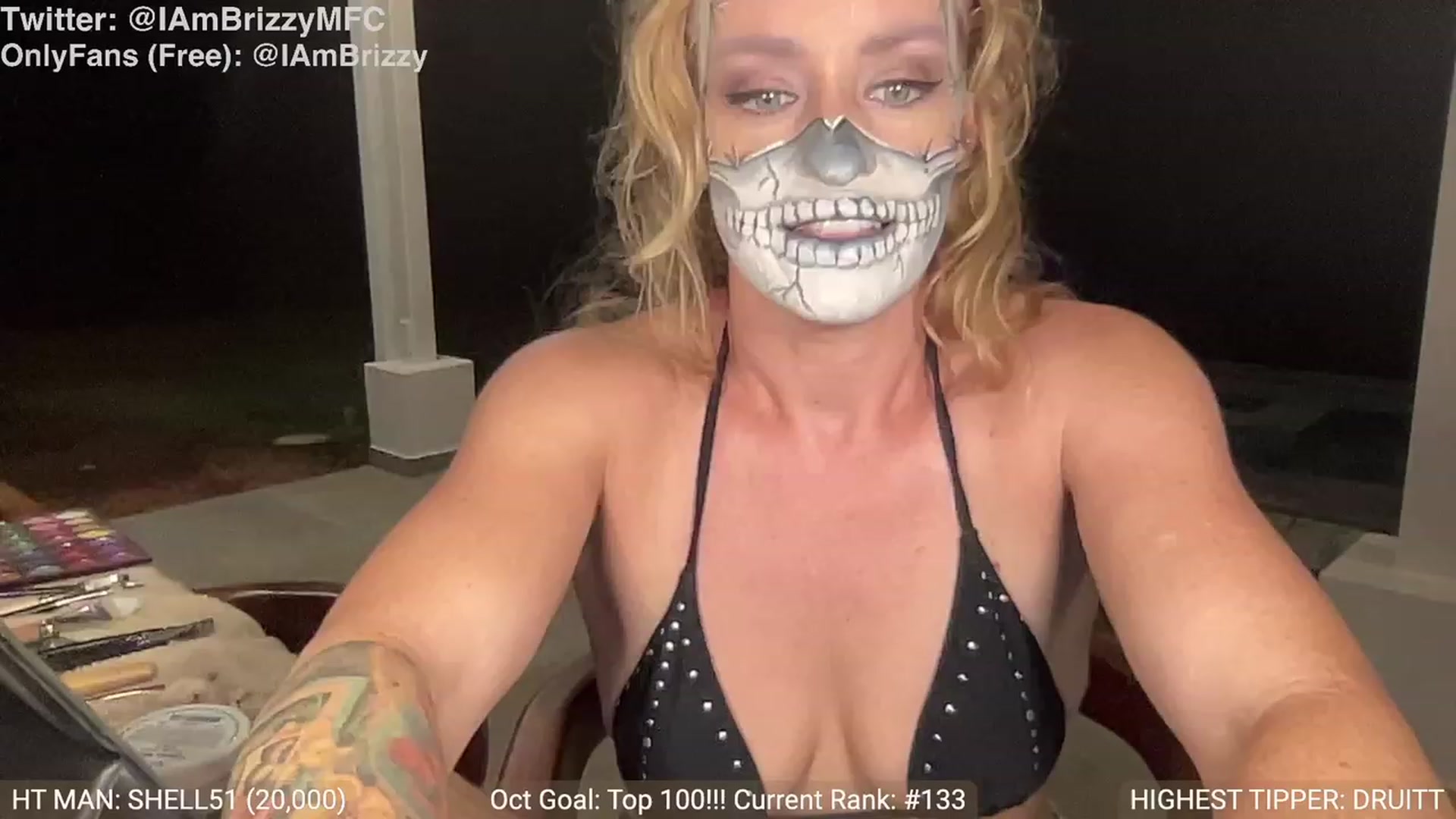 Gallery image thumbnail from Brizzy's myfreecams stream on, 10/29/2023, 24:20 image 17 of 20