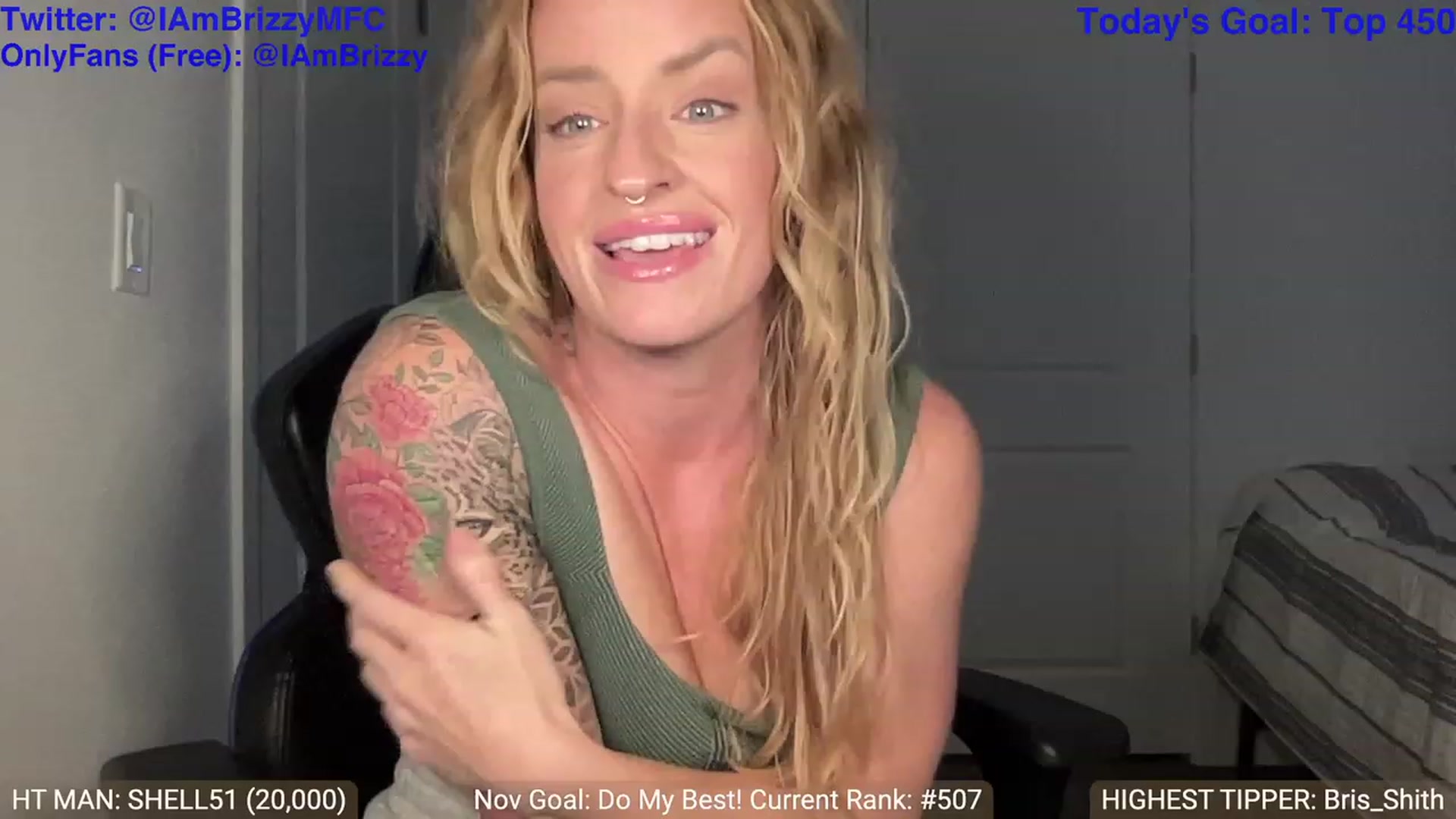 Gallery image thumbnail from Brizzy's myfreecams stream on, 11/20/2023, 24:24 image 18 of 20