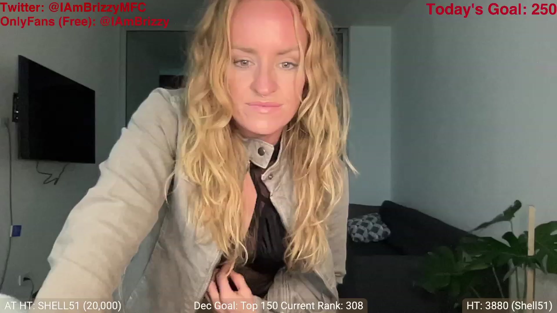 Gallery image thumbnail from Brizzy's myfreecams stream on, 12/09/2023, 02:14 image 6 of 20