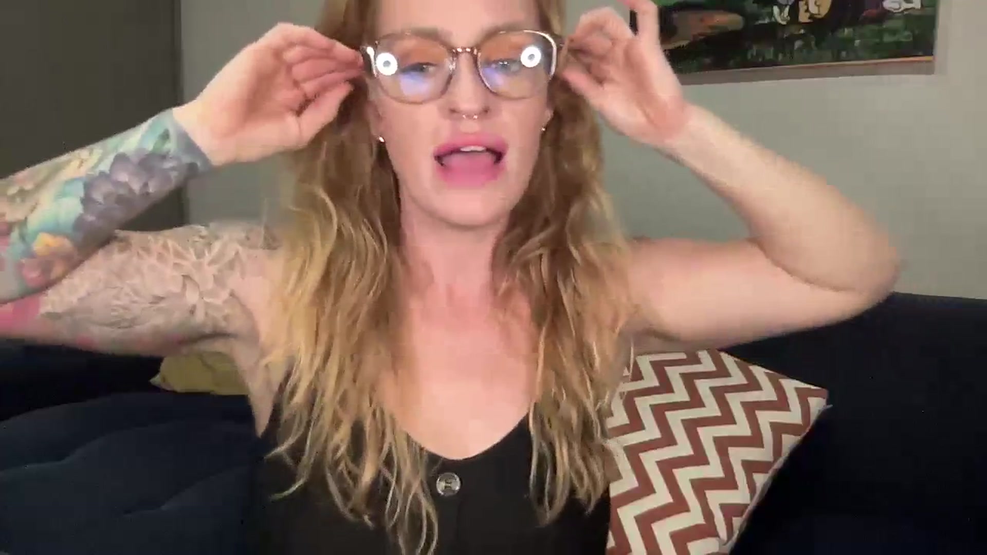 Gallery image thumbnail from Brizzy's myfreecams stream on, 04/03/2024, 02:05 image 13 of 20