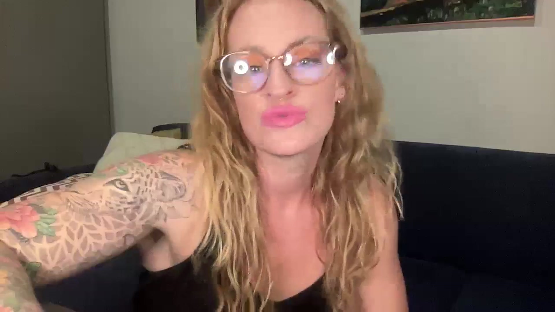 Gallery image thumbnail from Brizzy's myfreecams stream on, 04/03/2024, 03:16 image 4 of 20