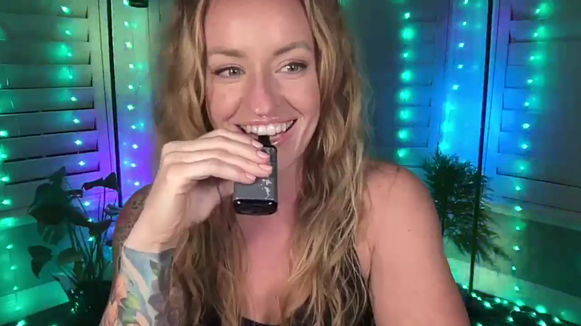 Gallery image thumbnail from Brizzy's myfreecams stream on, 04/26/2024, 03:40 image 12 of 20