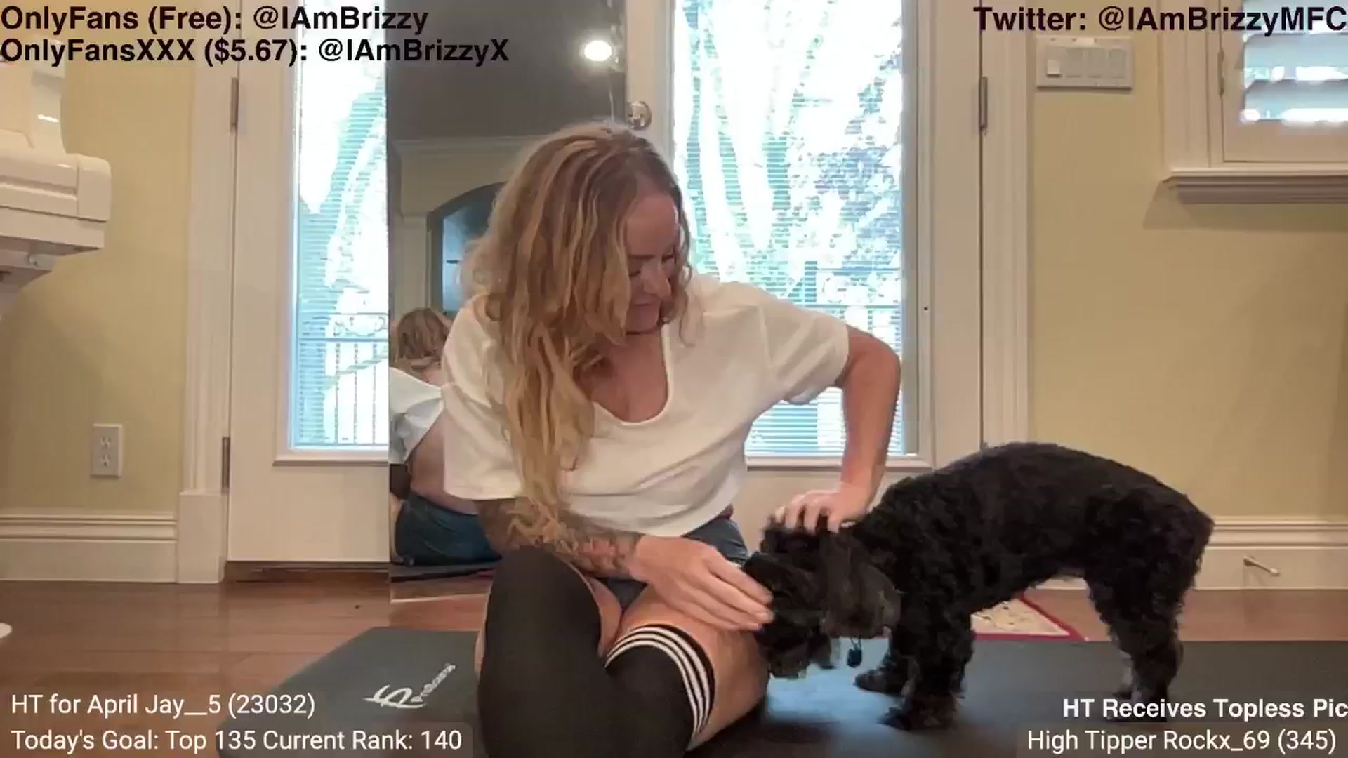Gallery image thumbnail from Brizzy's myfreecams stream on, 04/27/2024, 21:04 image 4 of 20
