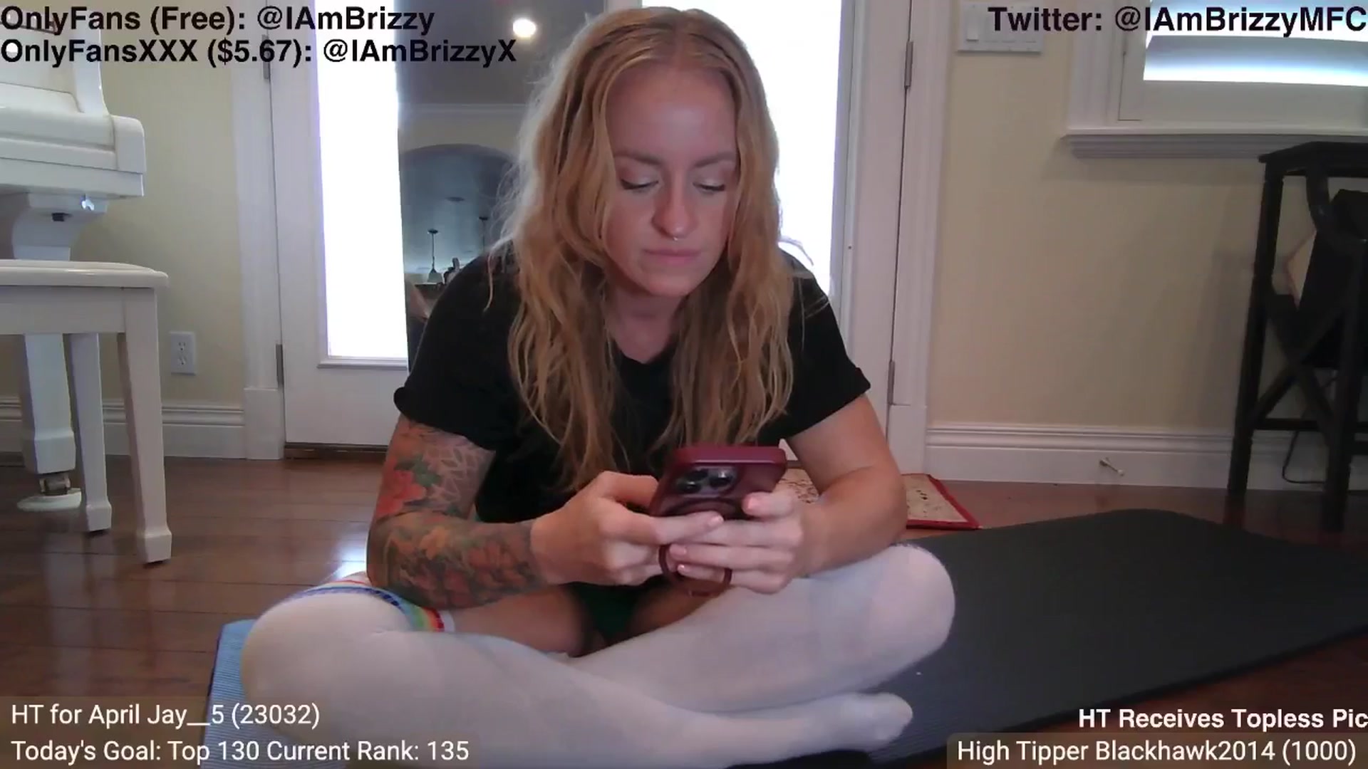 Gallery image thumbnail from Brizzy's myfreecams stream on, 04/28/2024, 19:41 image 10 of 20