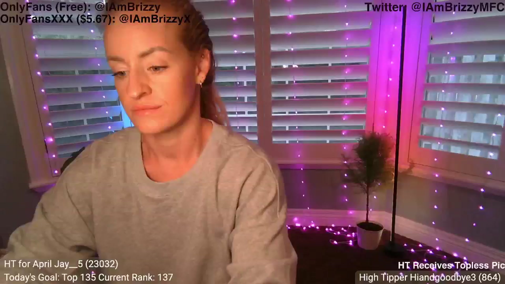 Gallery image thumbnail from Brizzy's myfreecams stream on, 04/30/2024, 24:12 image 4 of 20