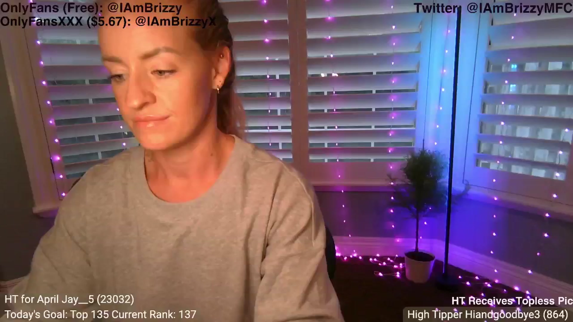 Gallery image thumbnail from Brizzy's myfreecams stream on, 04/30/2024, 24:12 image 3 of 20