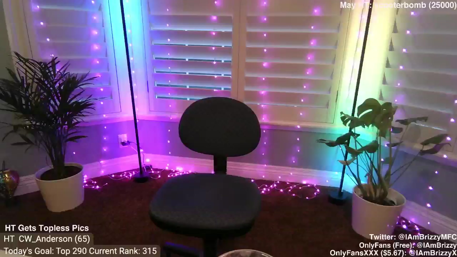 Gallery image thumbnail from Brizzy's myfreecams stream on, 05/16/2024, 03:46 image 7 of 20