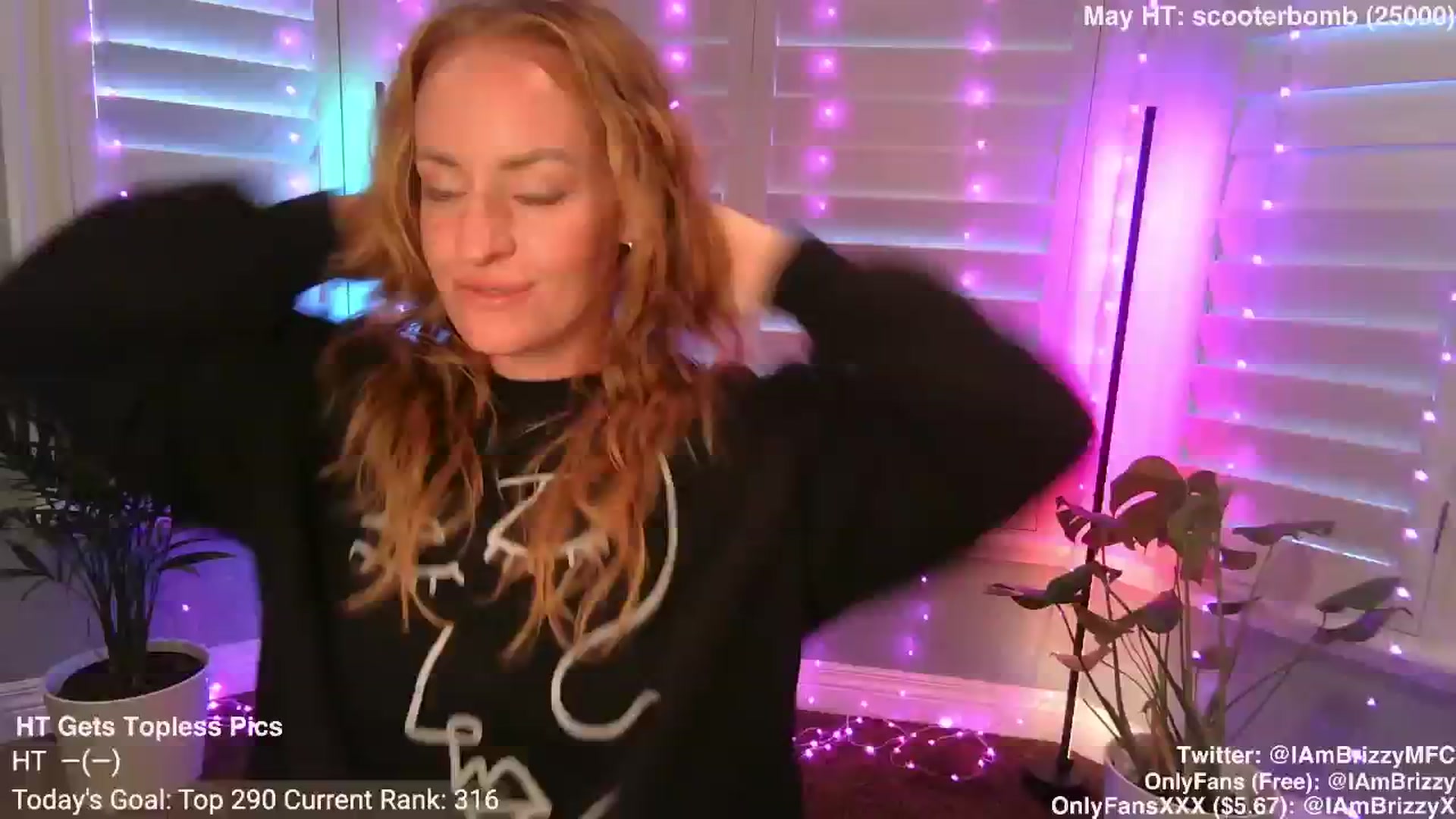 Gallery image thumbnail from Brizzy's myfreecams stream on, 05/16/2024, 03:46 image 1 of 20