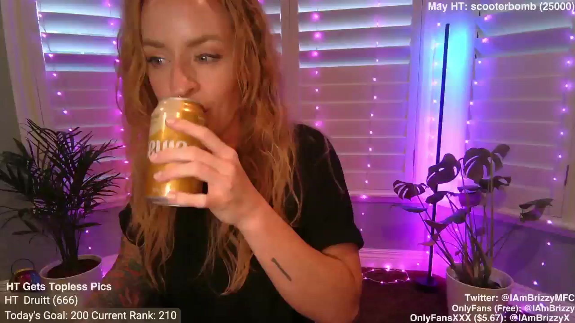 Gallery image thumbnail from Brizzy's myfreecams stream on, 05/22/2024, 03:01 image 2 of 20