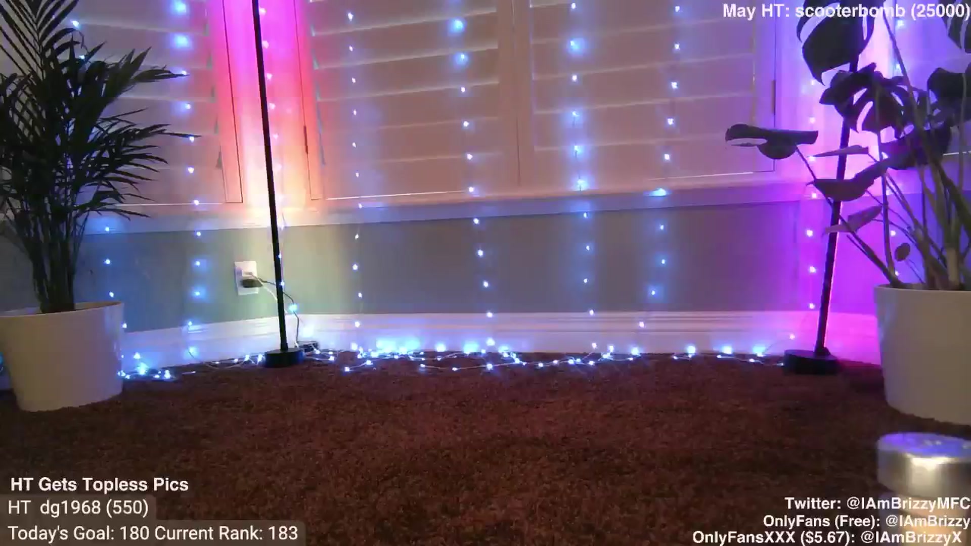 Gallery image thumbnail from Brizzy's myfreecams stream on, 05/25/2024, 18:29 image 7 of 20
