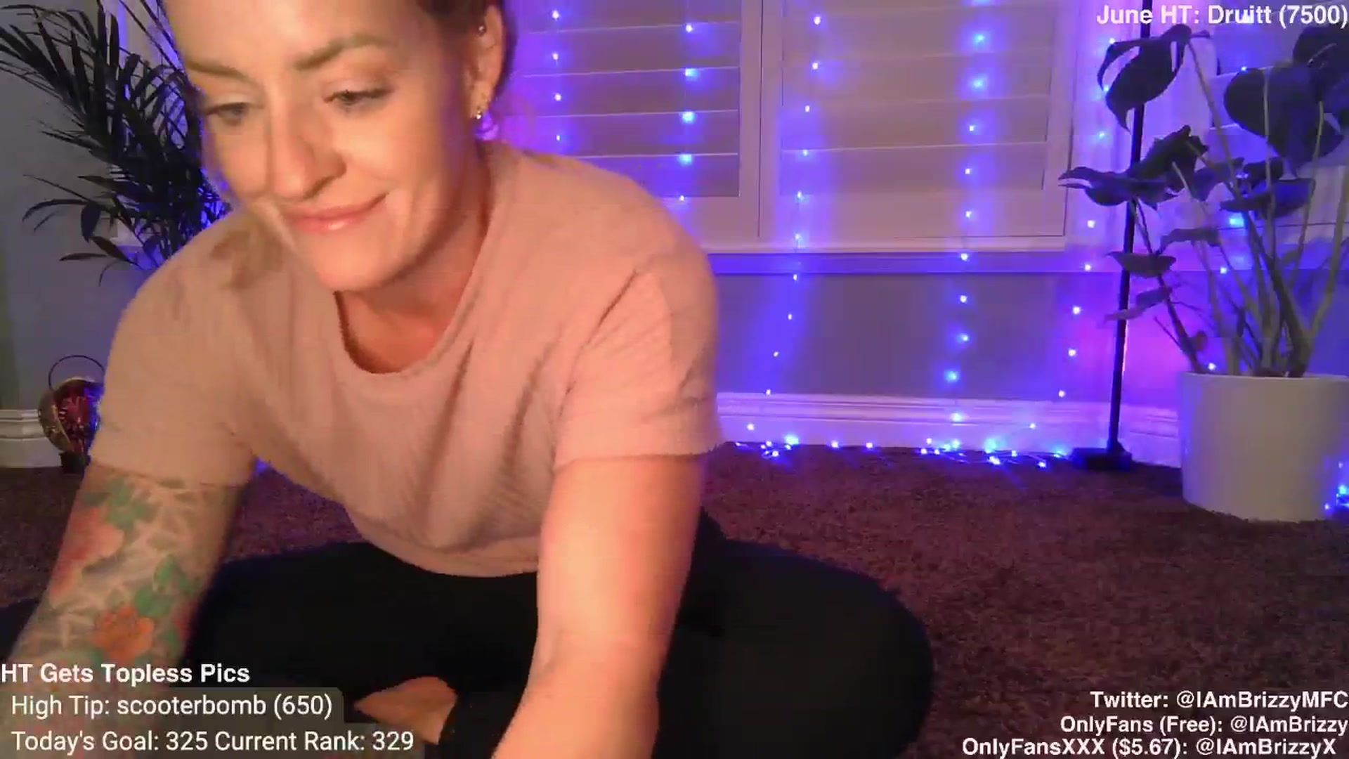 Gallery image thumbnail from Brizzy's myfreecams stream on, 06/12/2024, 04:10 image 13 of 20