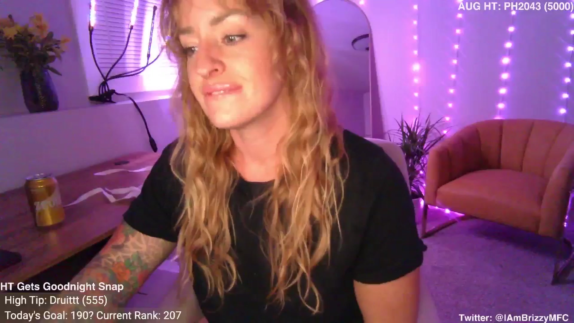 Gallery image thumbnail from Brizzy's myfreecams stream on, 08/31/2024, 03:36 image 10 of 20