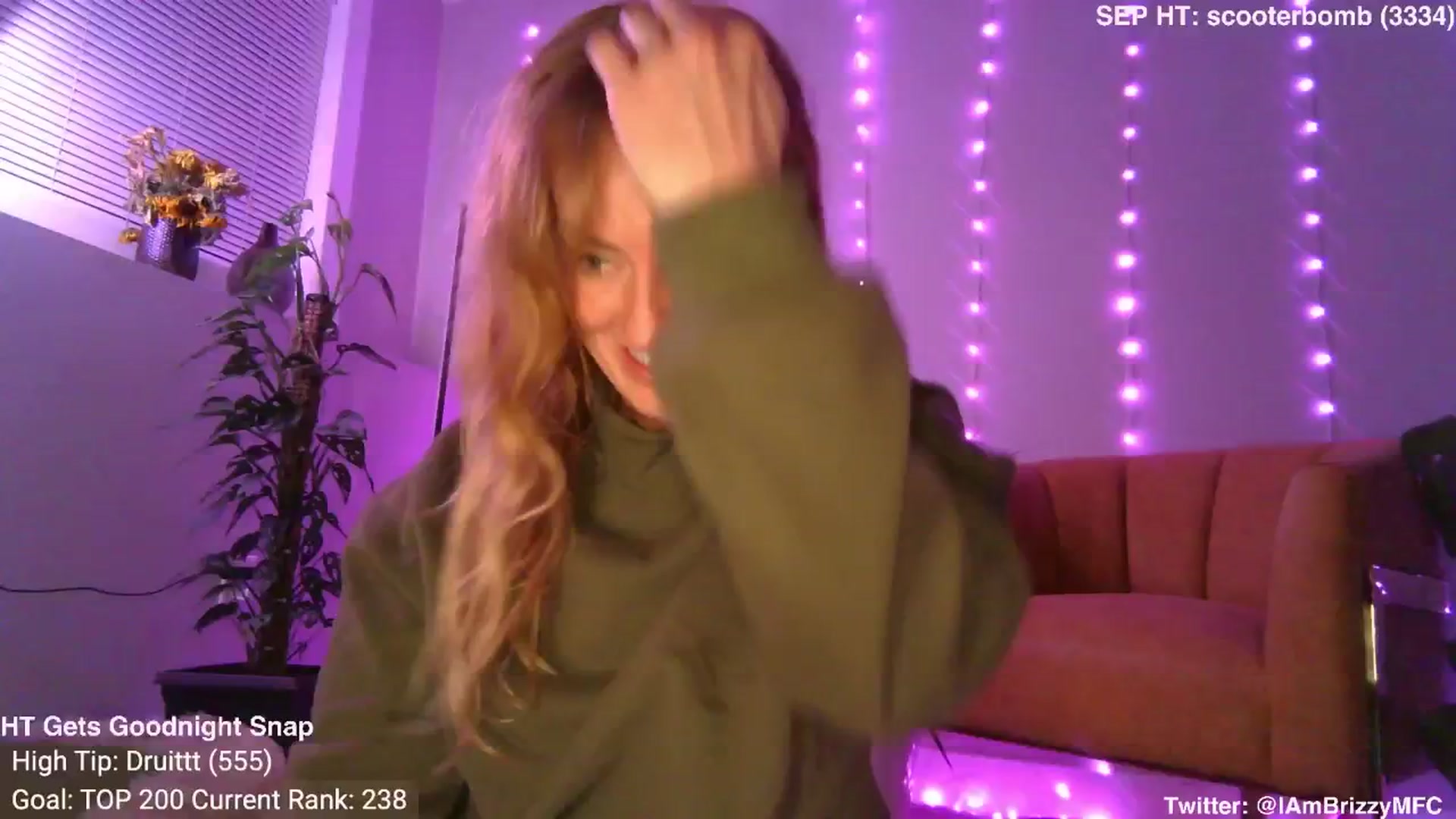 Gallery image thumbnail from Brizzy's myfreecams stream on, 09/10/2024, 03:21 image 7 of 20