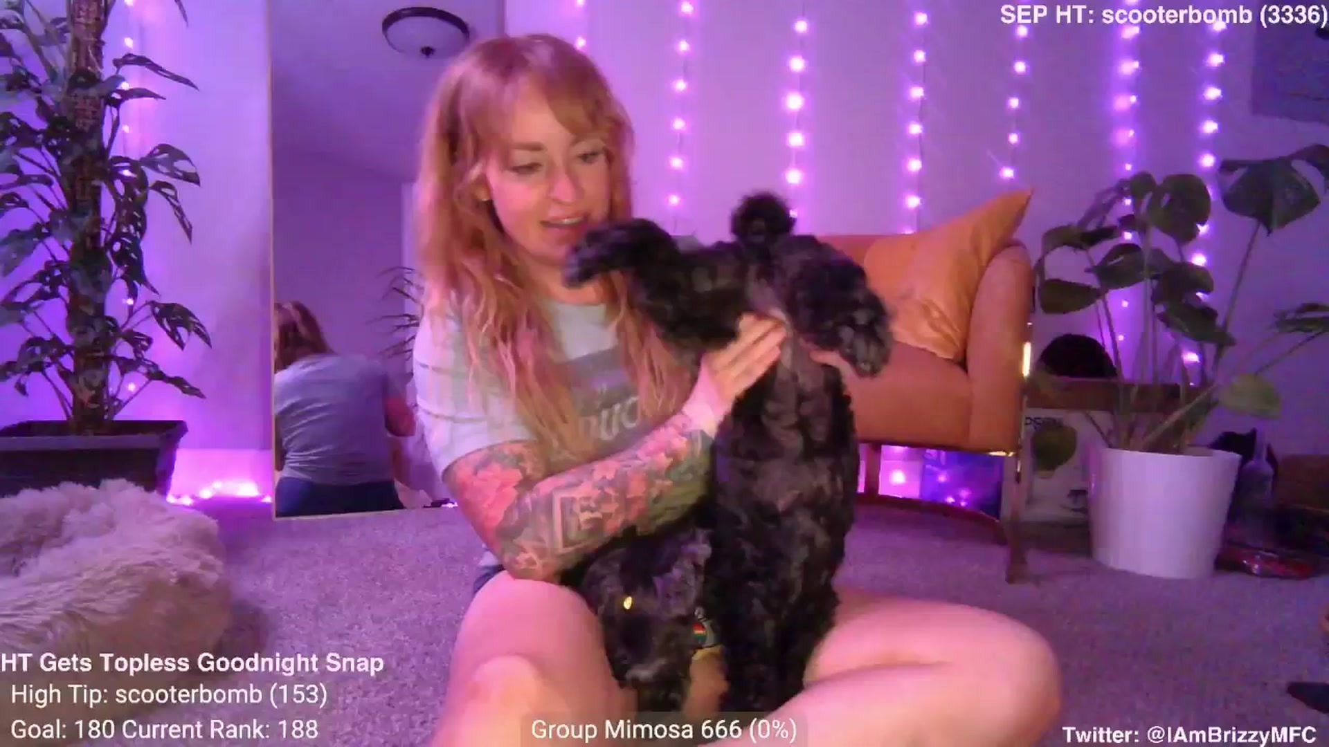 Gallery image thumbnail from Brizzy's myfreecams stream on, 09/22/2024, 19:36 image 8 of 20