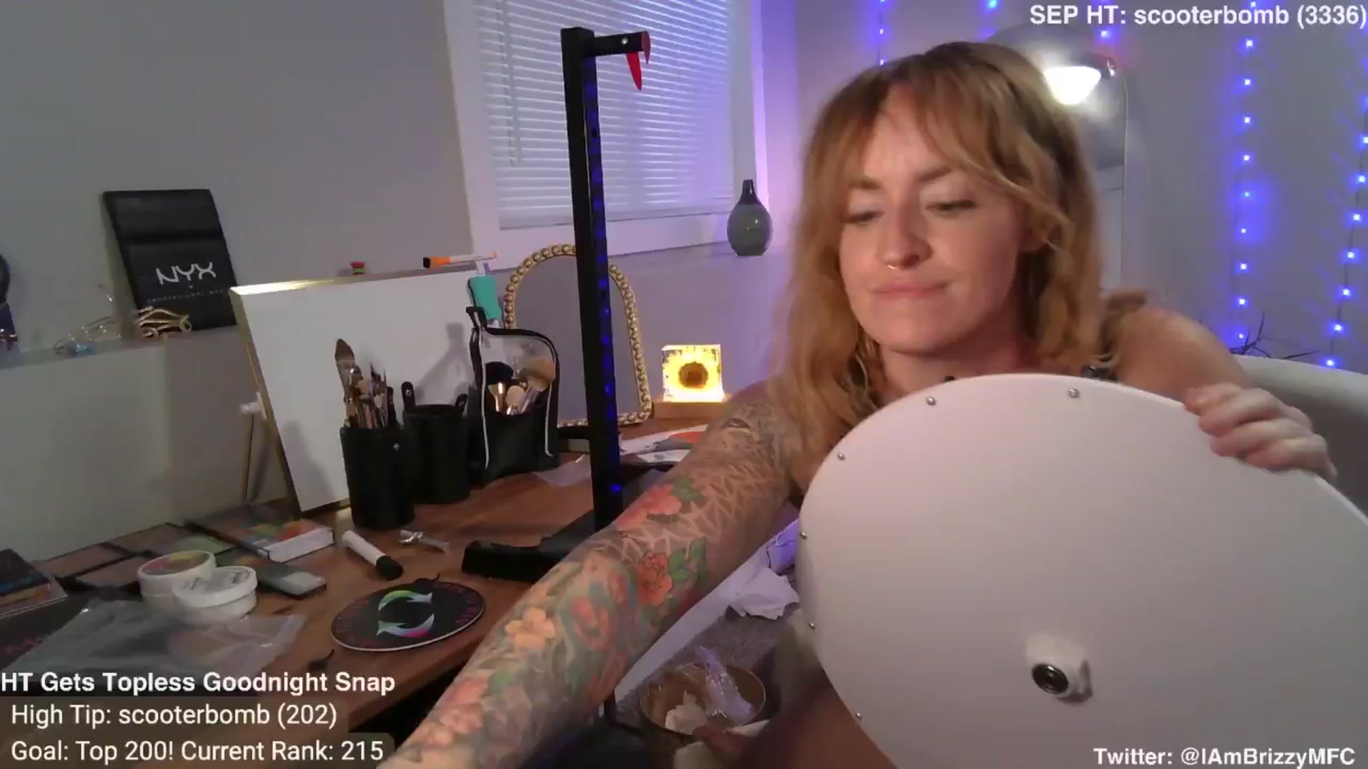 Gallery image thumbnail from Brizzy's myfreecams stream on, 09/29/2024, 18:33 image 7 of 20