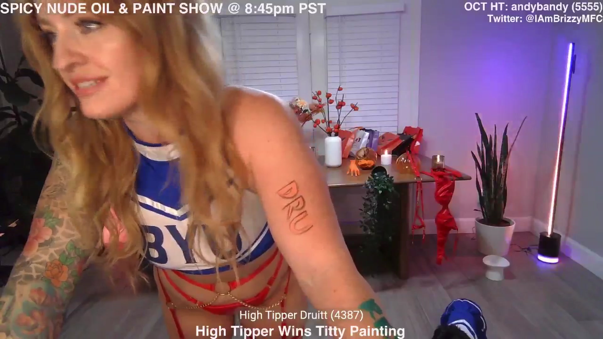 Gallery image thumbnail from Brizzy's myfreecams stream on, 10/26/2024, 04:00 image 8 of 20