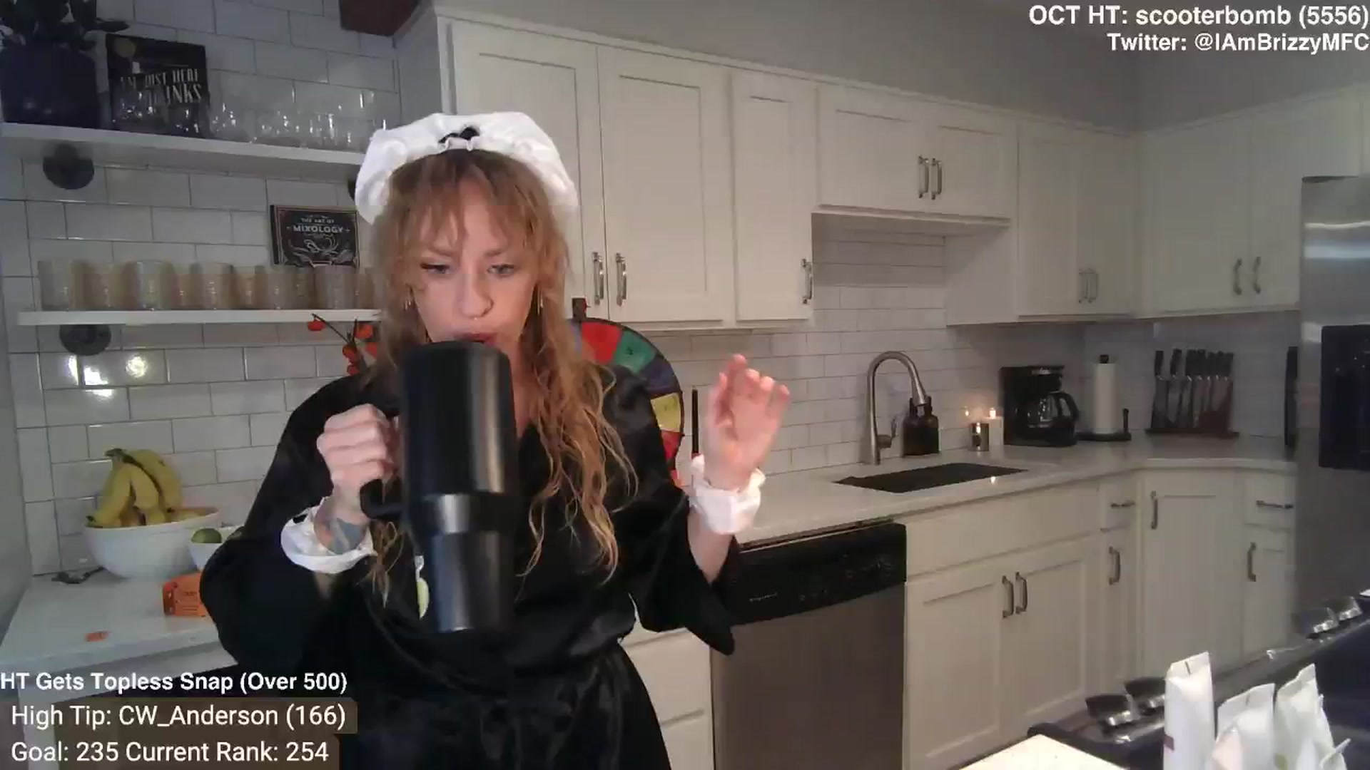 Gallery image thumbnail from Brizzy's myfreecams stream on, 10/31/2024, 01:43 image 2 of 20