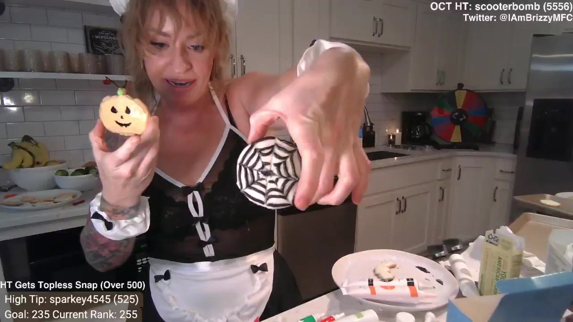 Gallery image thumbnail from Brizzy's myfreecams stream on, 10/31/2024, 05:02 image 15 of 20