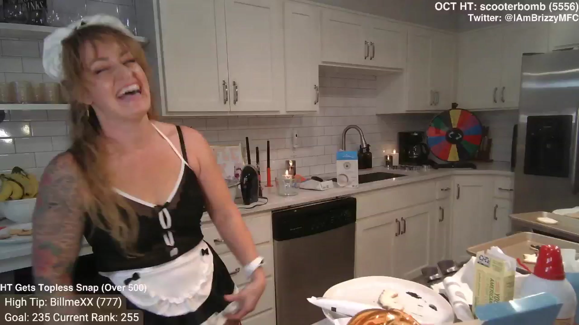Gallery image thumbnail from Brizzy's myfreecams stream on, 10/31/2024, 05:02 image 16 of 20