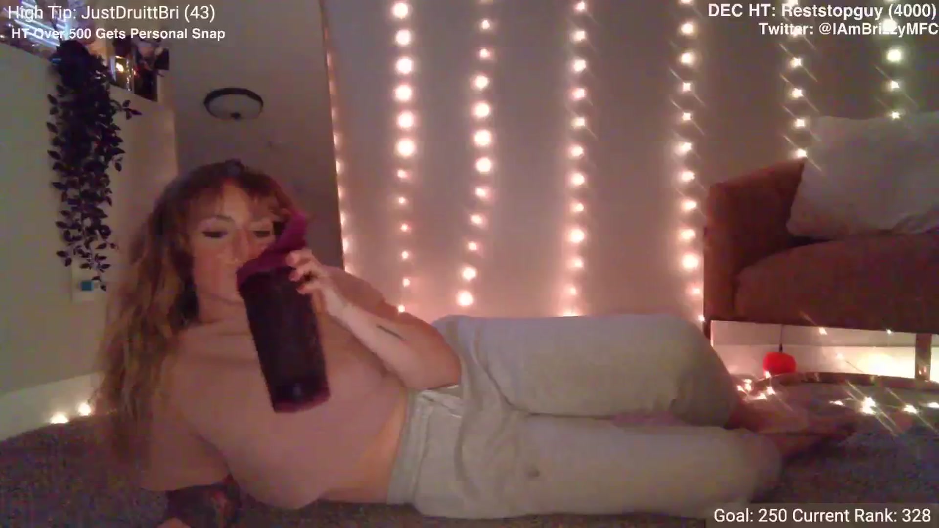 Gallery image thumbnail from Brizzy's myfreecams stream on, 12/02/2024, 17:34 image 16 of 20