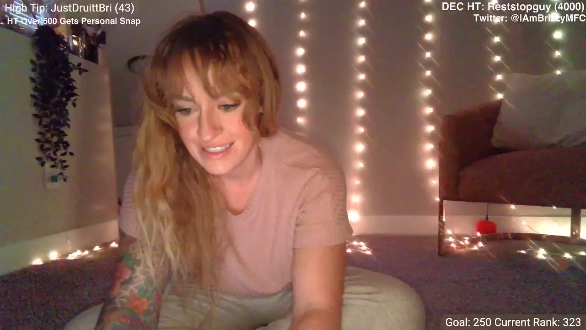 Gallery image thumbnail from Brizzy's myfreecams stream on, 12/02/2024, 17:34 image 4 of 20