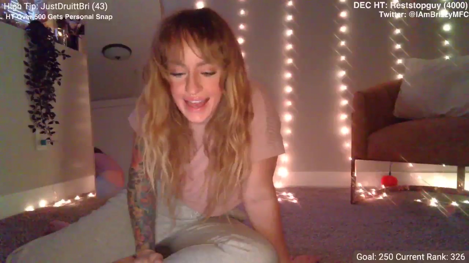 Gallery image thumbnail from Brizzy's myfreecams stream on, 12/02/2024, 17:34 image 11 of 20