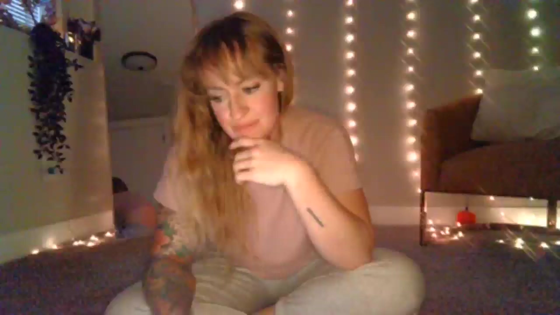 Gallery image thumbnail from Brizzy's myfreecams stream on, 12/02/2024, 20:07 image 4 of 20