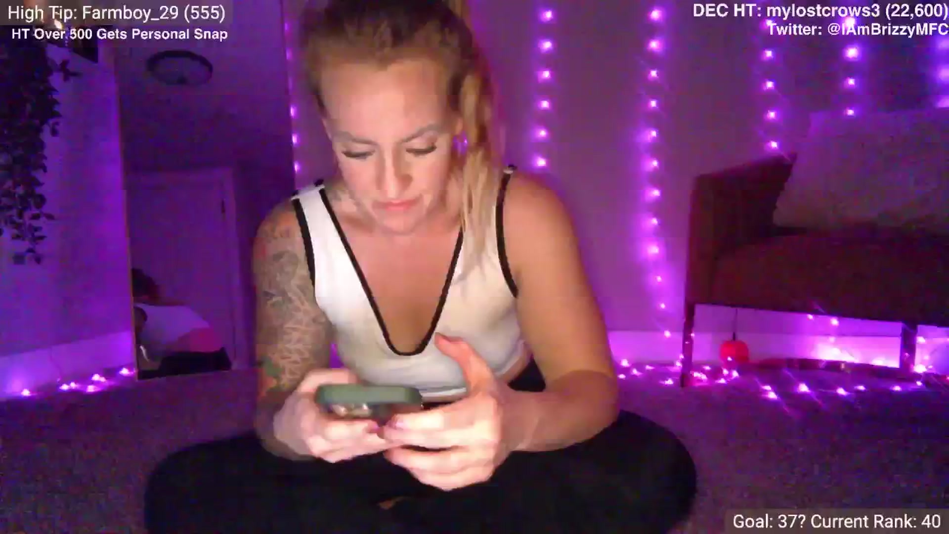 Gallery image thumbnail from Brizzy's myfreecams stream on, 12/03/2024, 23:53 image 20 of 20