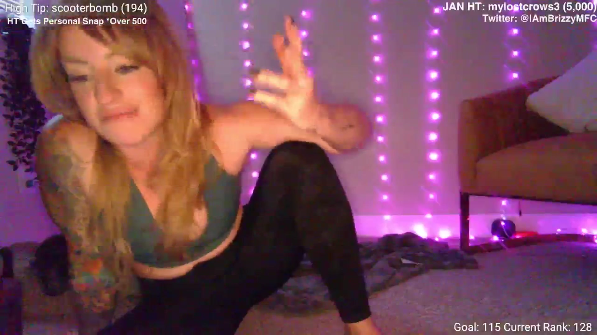 Gallery image thumbnail from Brizzy's myfreecams stream on, 01/10/2025, 20:03 image 16 of 20