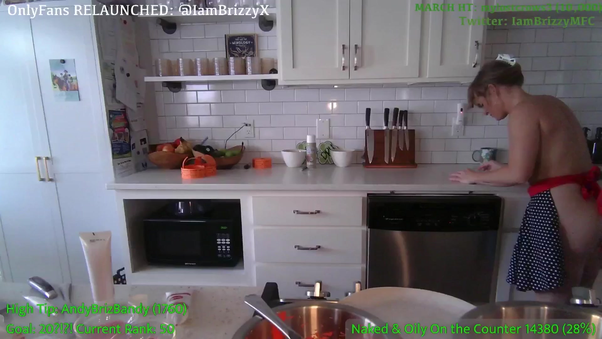 Gallery image thumbnail from Brizzy's myfreecams stream on, 03/02/2025, 23:09 image 16 of 20