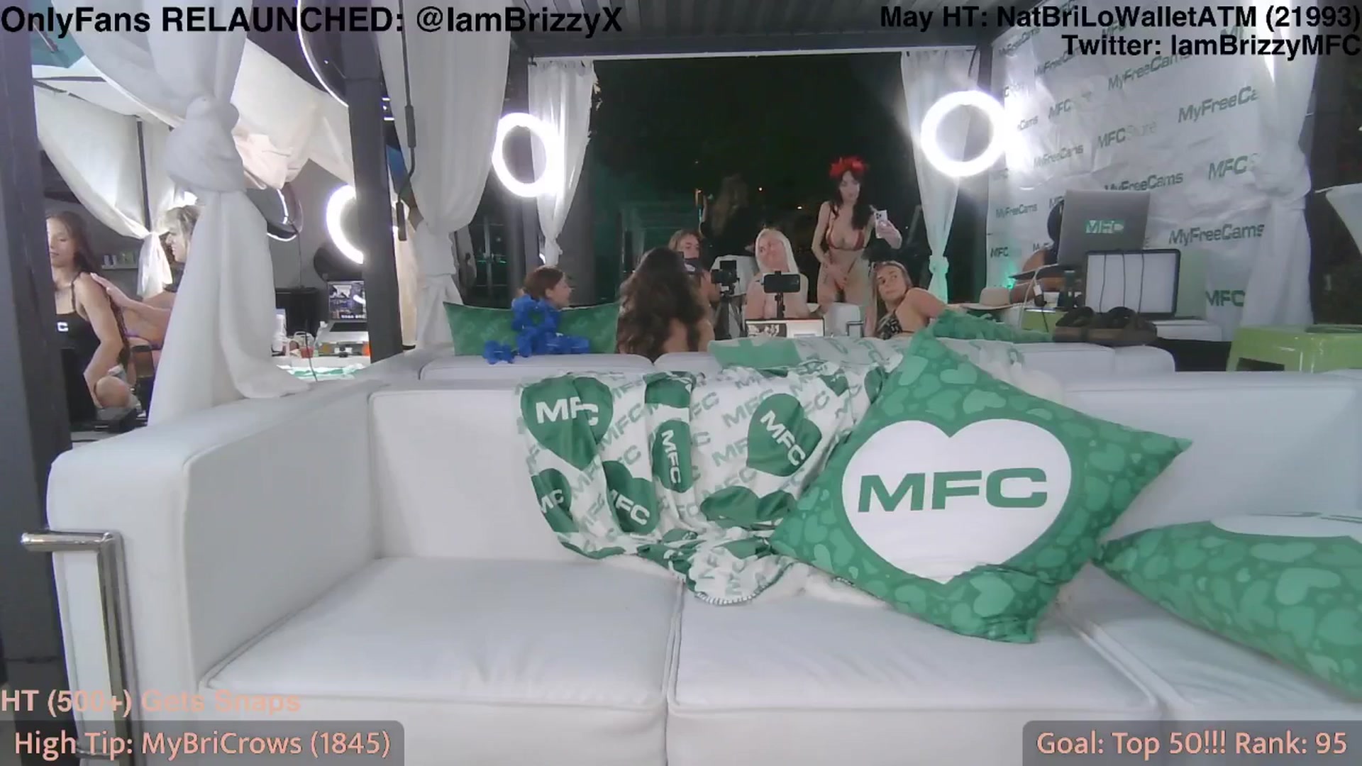 Gallery image thumbnail from Brizzy's myfreecams stream on, 05/21/2025, 06:02 image 17 of 20