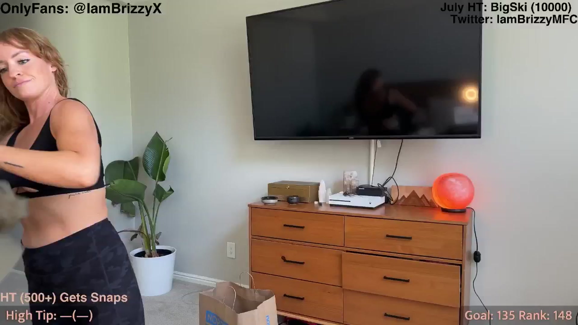 Gallery image thumbnail from Brizzy's myfreecams stream on, 07/16/2025, 20:15 image 2 of 20